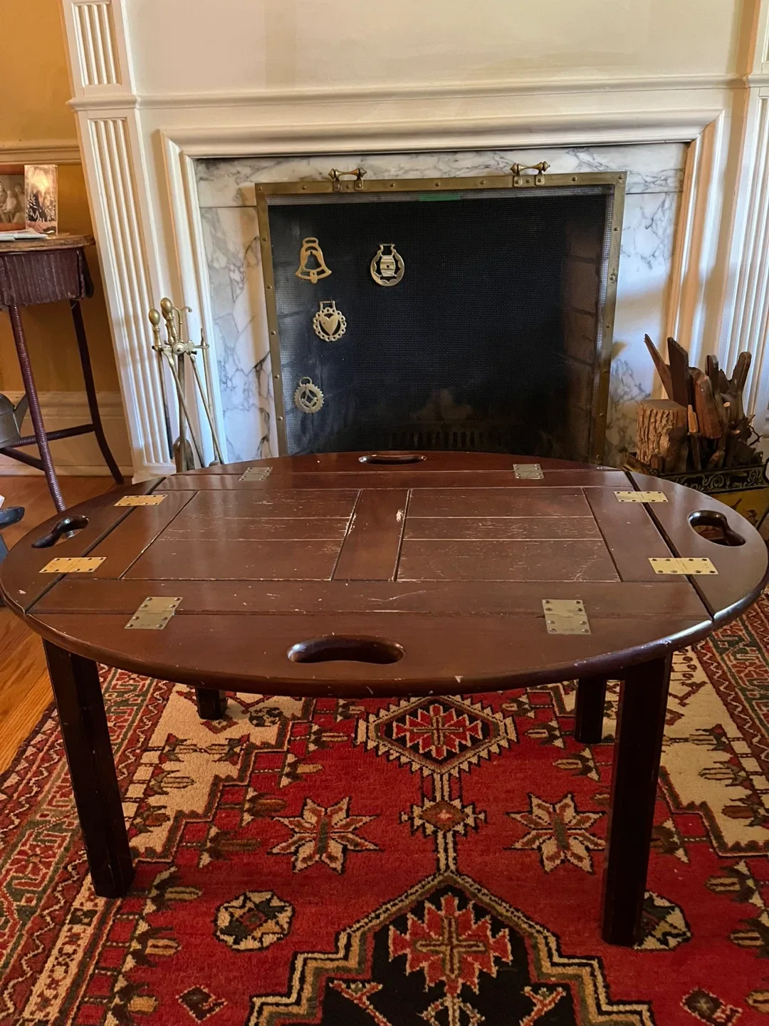 Dark Wood Coffee Table. image indicator(2)