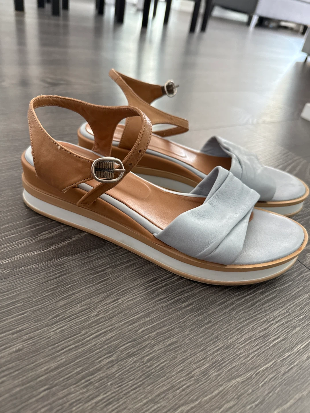 Very soft,Leather Sandals, Size 7