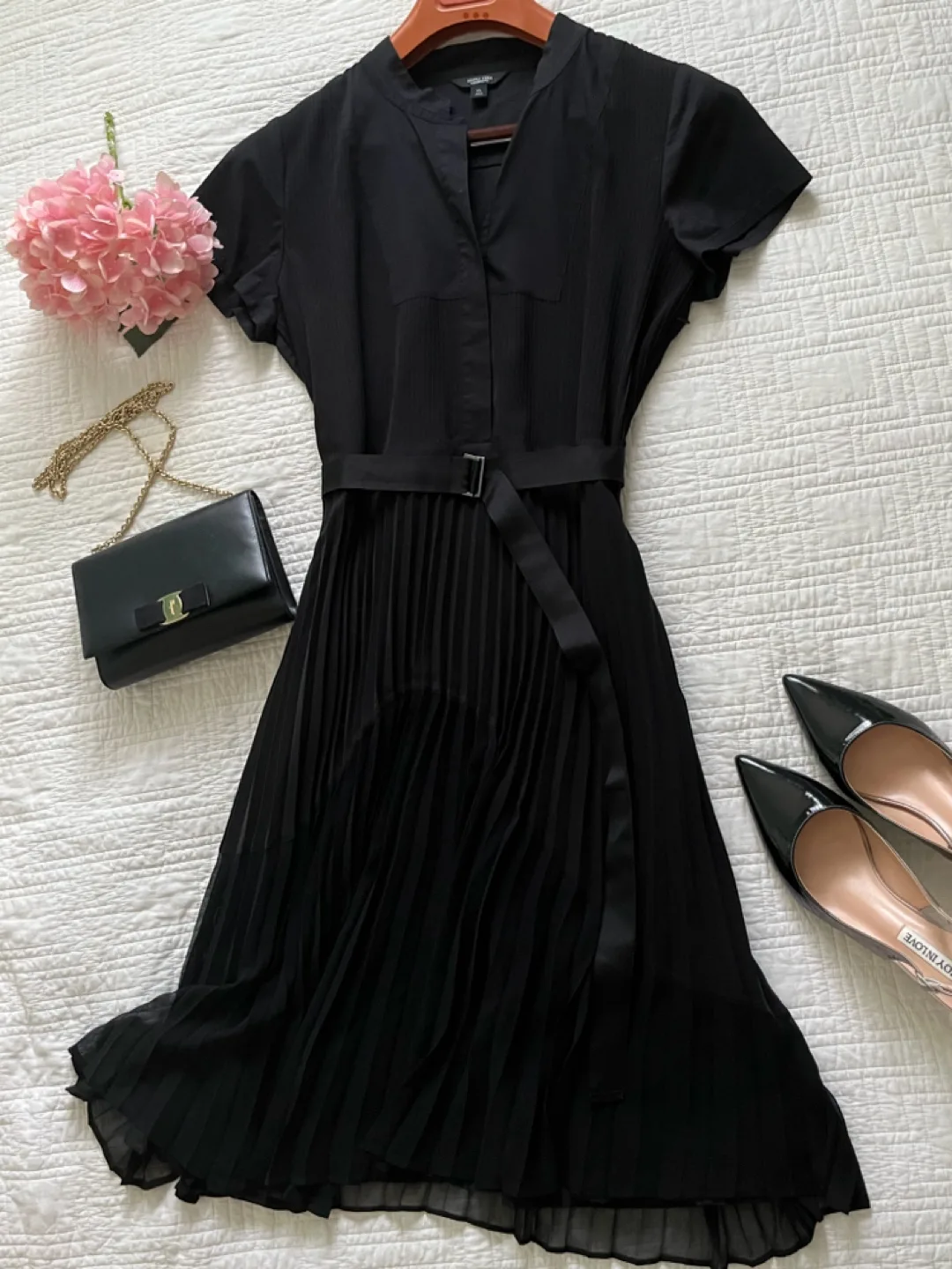 Vera Wang Black Pleated Dress - XL thumbnail