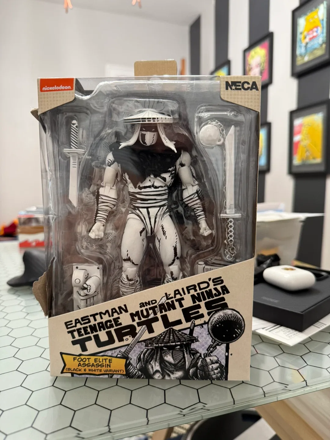 NECA TMNT Foot Elite Assassin (Black & White Variant) thumbnail