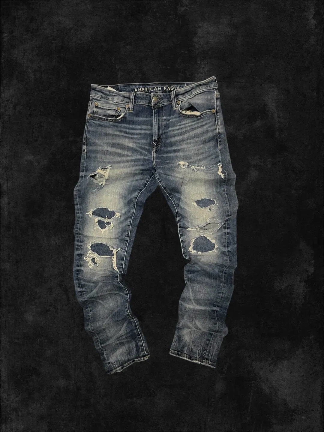 American Eagle Distressed Jeans thumbnail