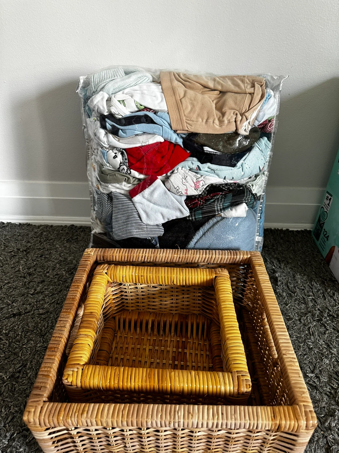 Bundle of Baby Clothes 0-12 months + Wicker Baskets