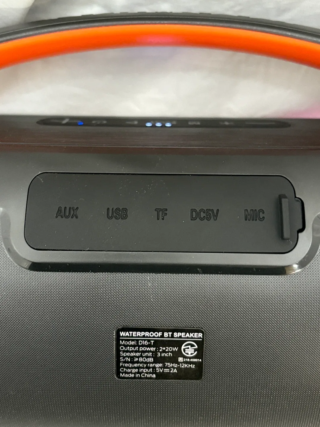 D16-T Waterproof BT Speaker with Remote image indicator(3)