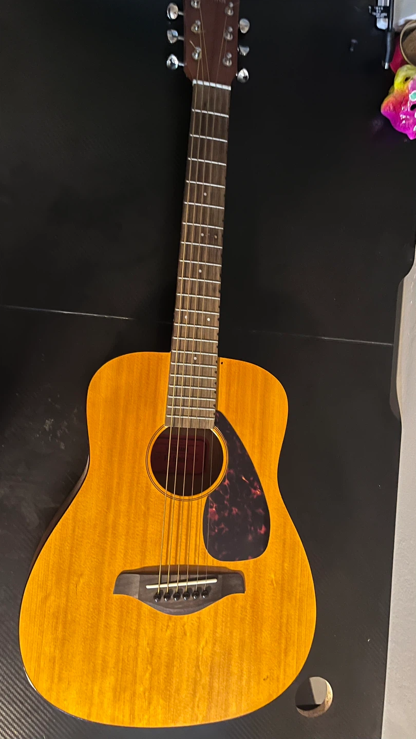 Yamaha Acoustic Guitar - photo 3