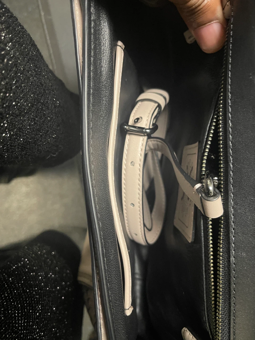 Coach Floral Appliqué Leather Handbag - photo 3