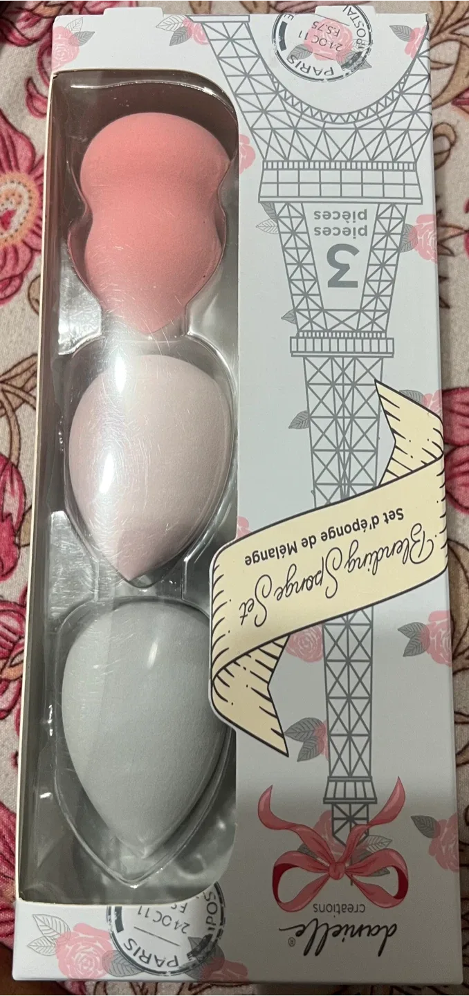 🥕Danielle Creations Blending Sponge Set - 3 Pieces image indicator(2)