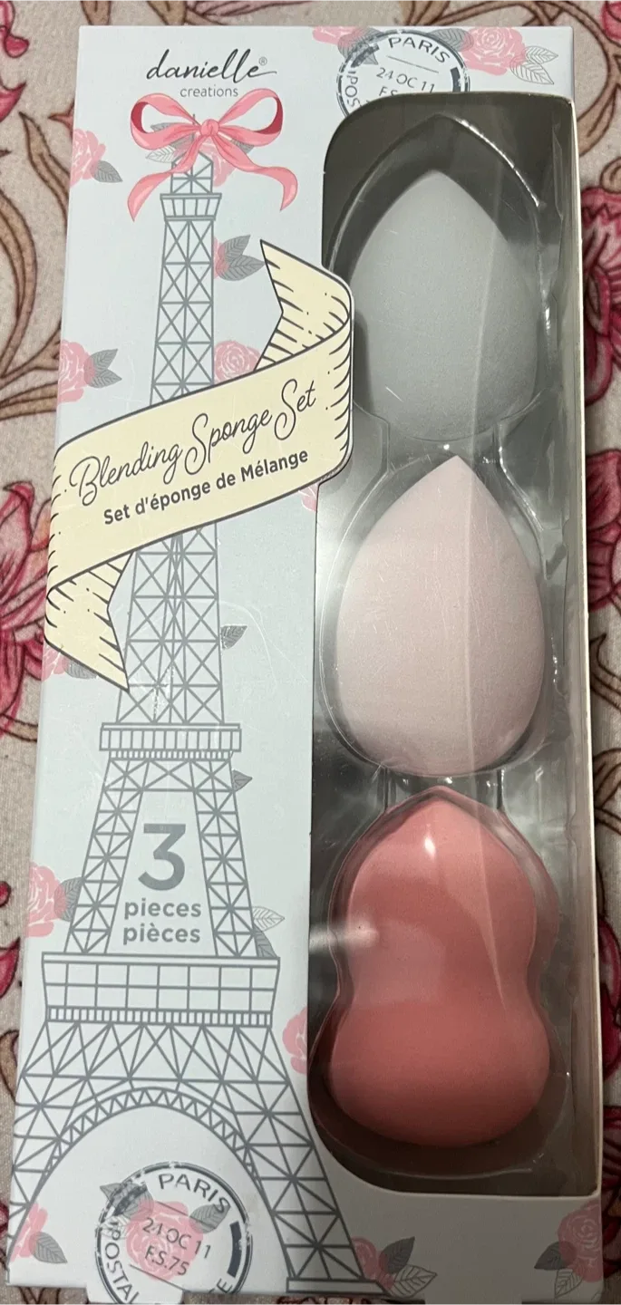 🥕Danielle Creations Blending Sponge Set - 3 Pieces image indicator(3)
