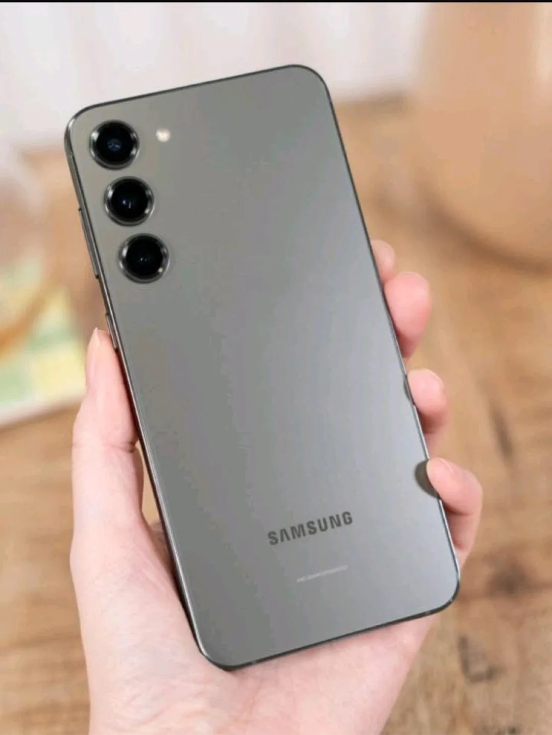 Samsung S23+ (Plus) 256GB Unlocked on Sale! thumbnail