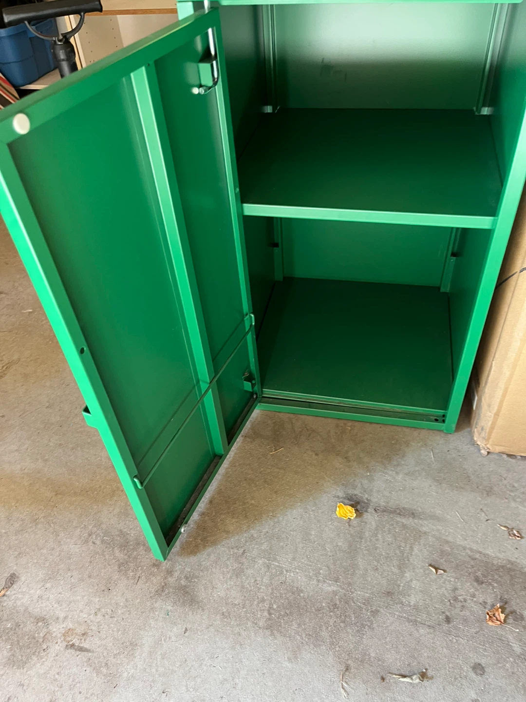 Green Metal Storage Cabinet - photo 2