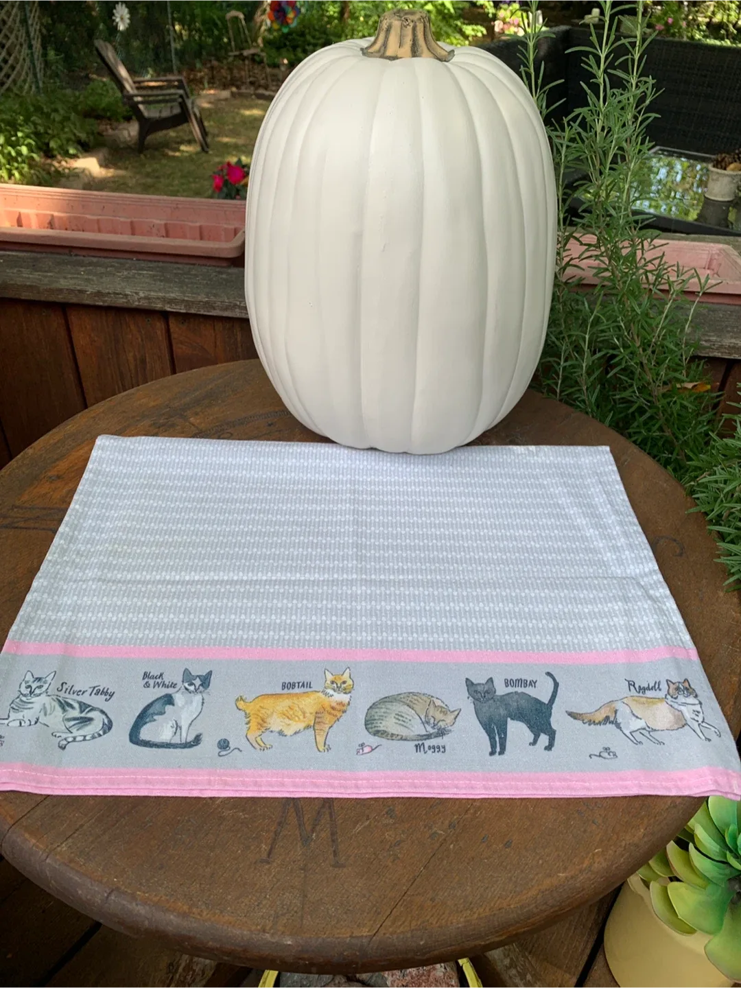 Milly Green Cats Tea Towel image indicator(2)