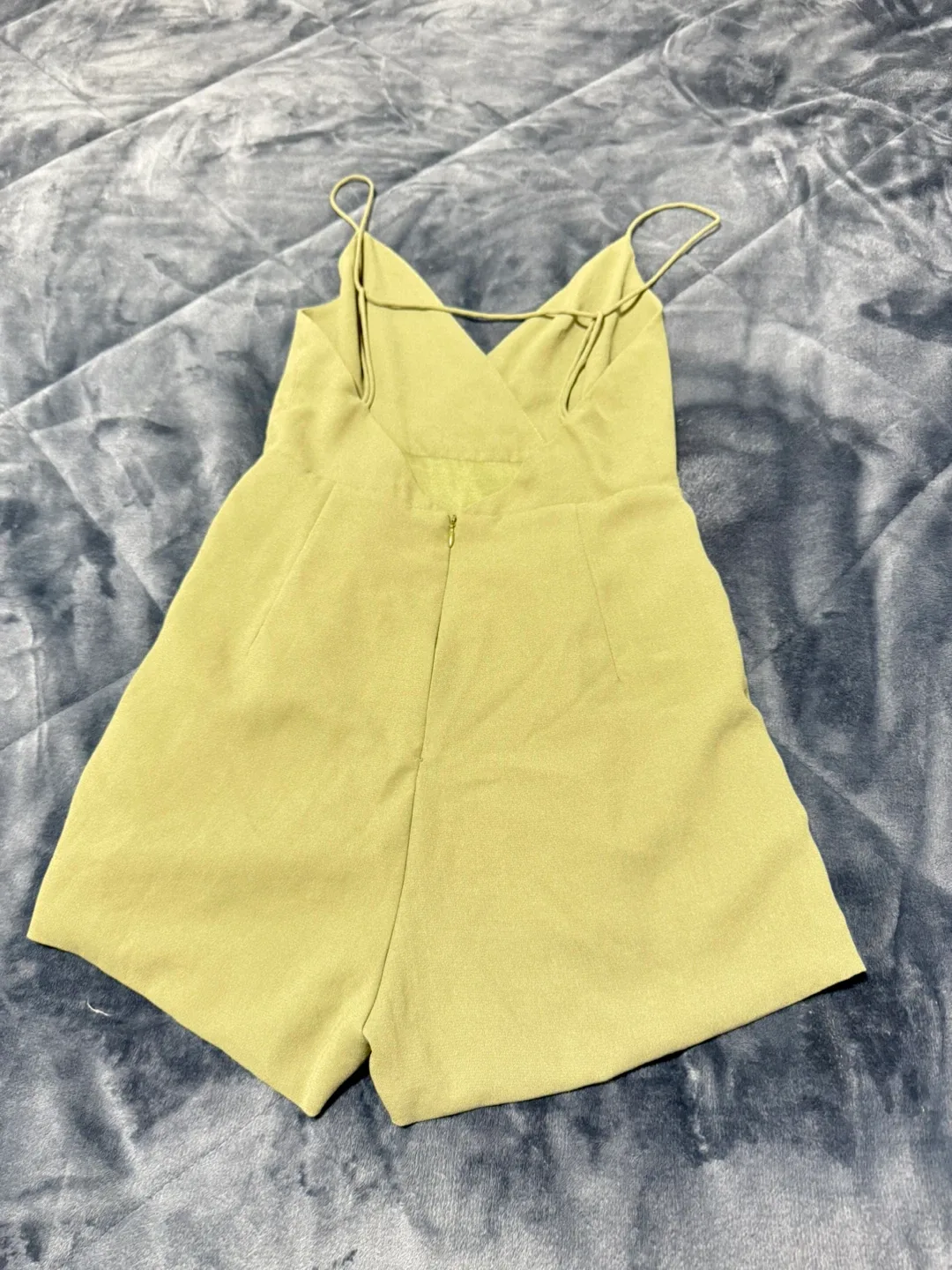 White Fox Green Romper - Size M image indicator(2)