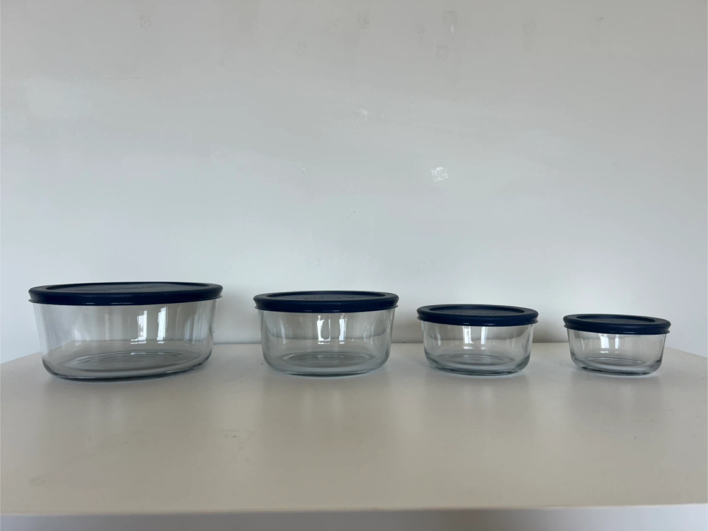 Anchor Tupperware Set, Assorted Sizes - Set of 4