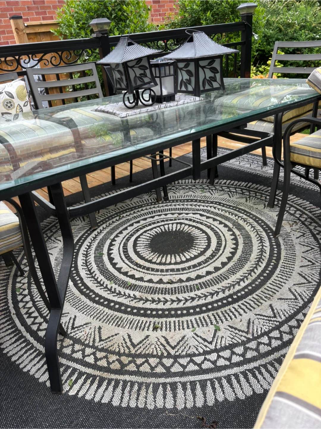 Outdoor Glass Top Patio Table - photo 3