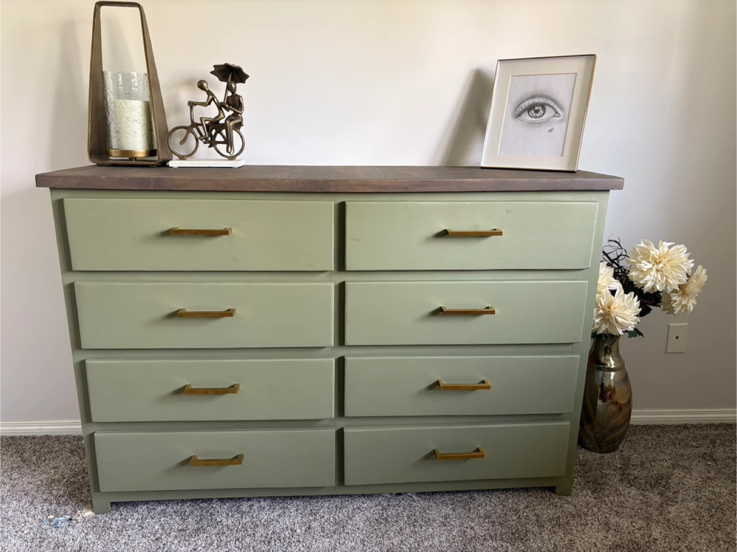 Sage Green 8-Drawer Dresser - photo 2