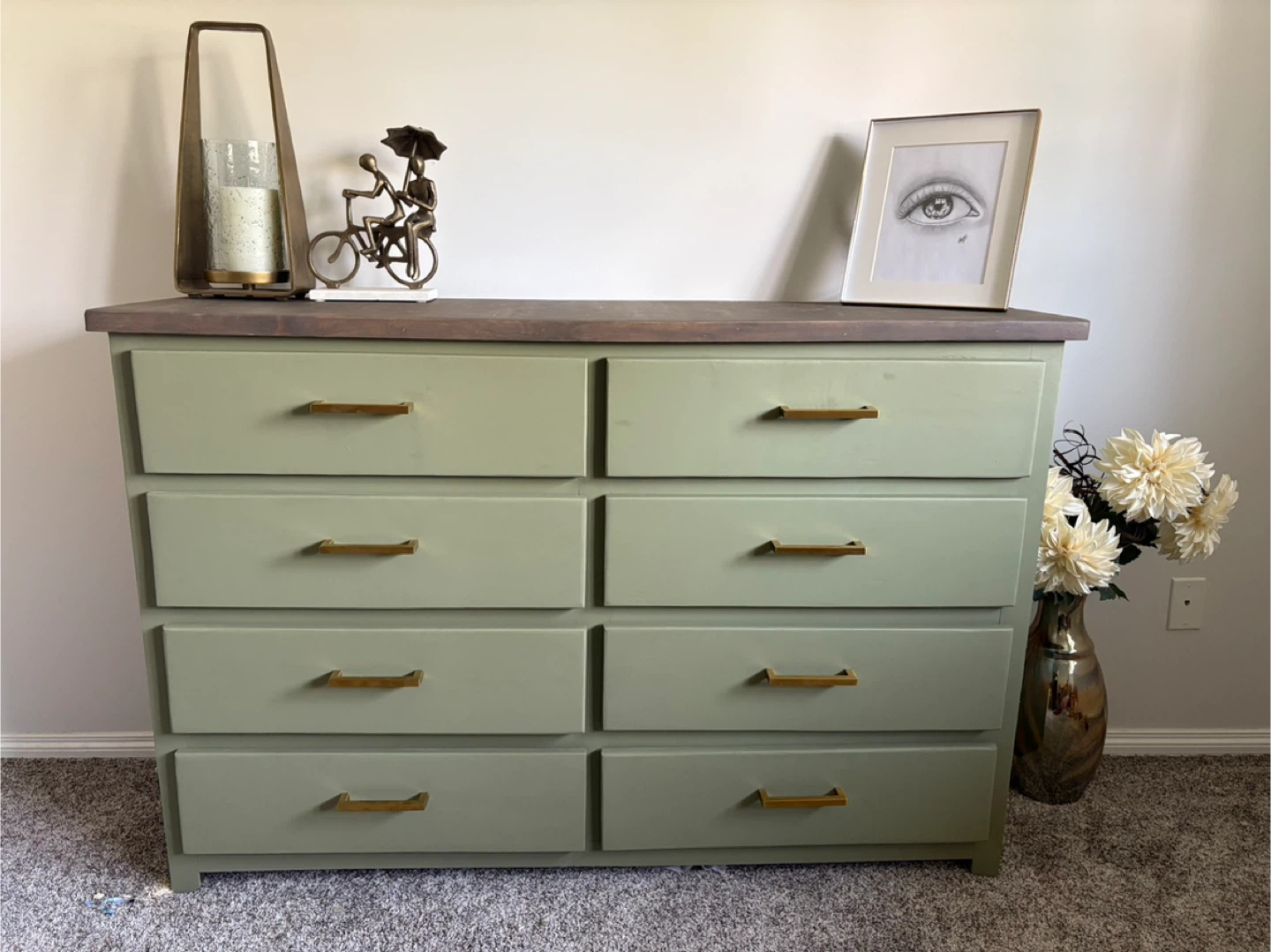 Sage Green 8-Drawer Dresser
