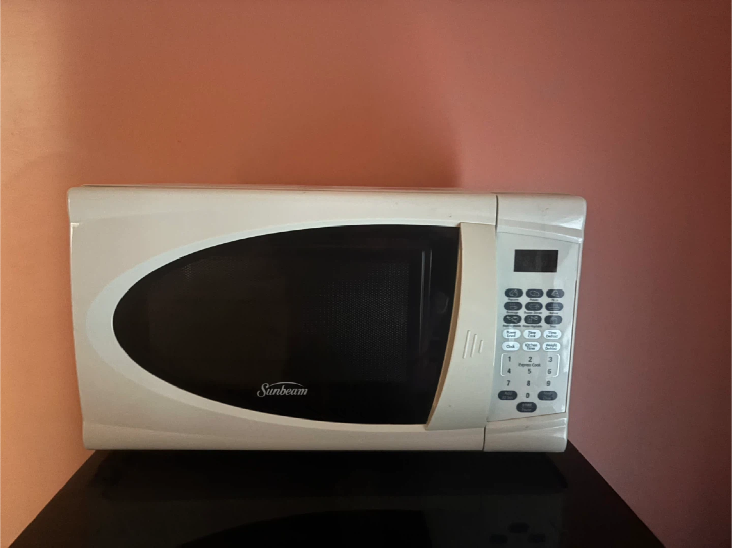 Sunbeam SGDJ701 Microwave Oven - photo 3