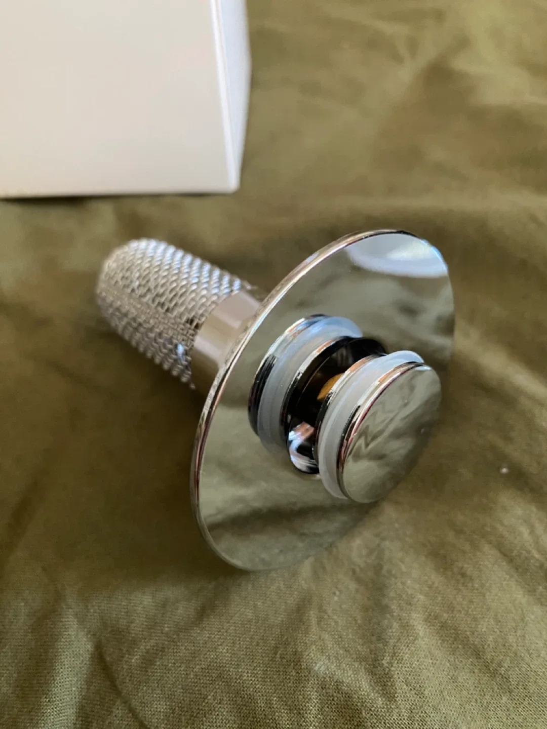 New Bathroom Sink Stopper with Box thumbnail