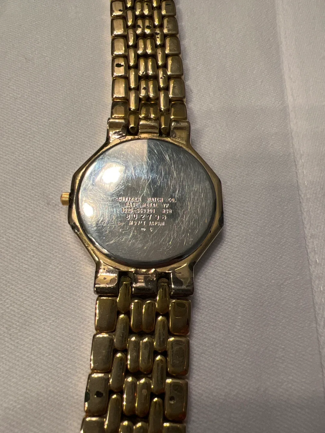 Vintage Citizens 1020-S63901 Quartz Men’s Watch Gold plated Tone image indicator(4)