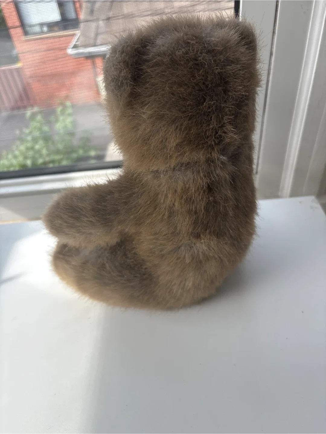 The Heritage Collection Brown Bear Plush image indicator(3)