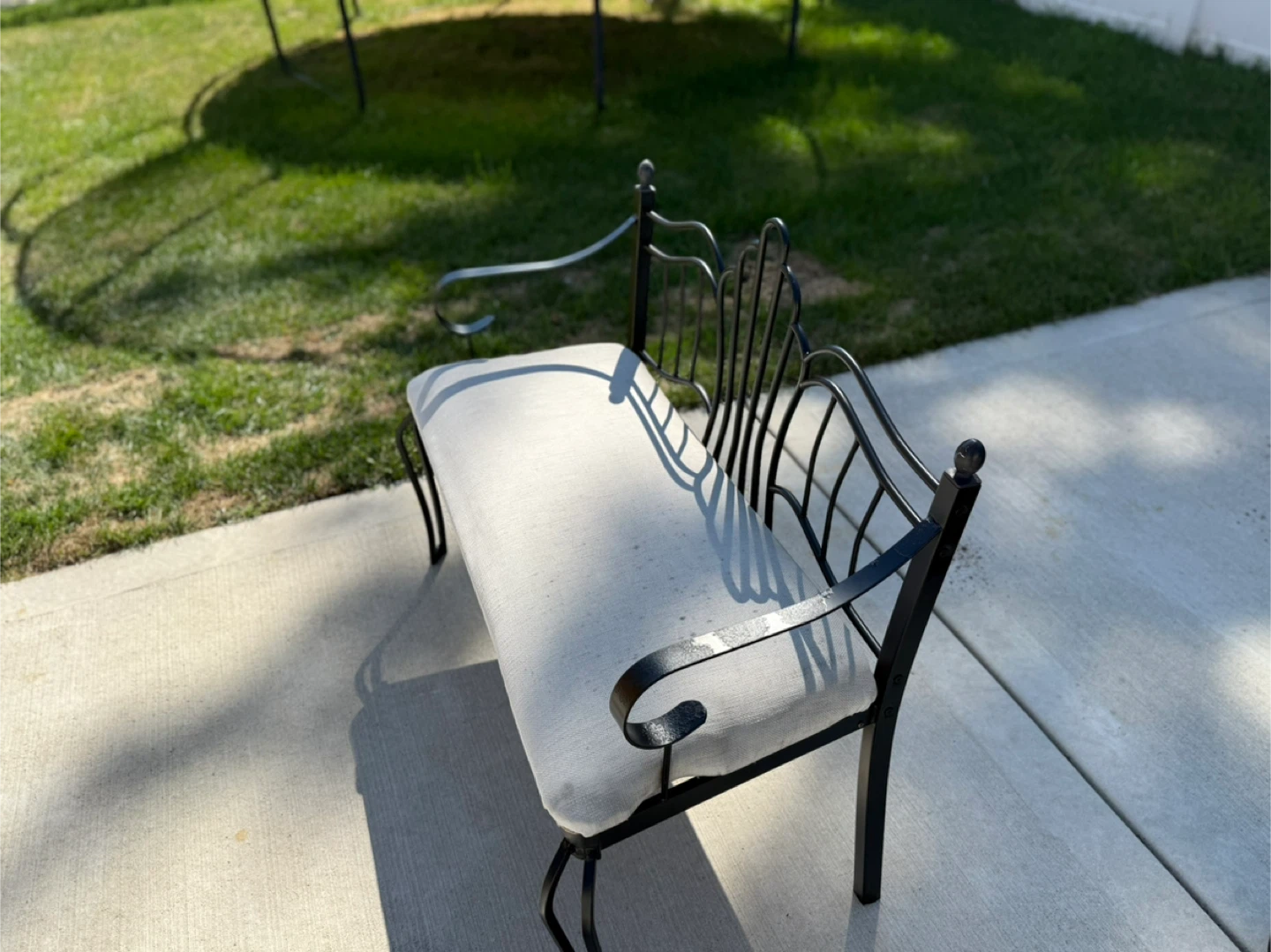Metal Garden Bench with Cushion - photo 5