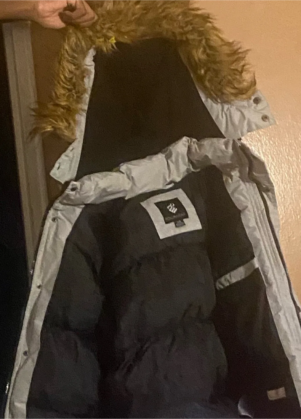 riu Puffer Jacket with Fur Hood image indicator(3)