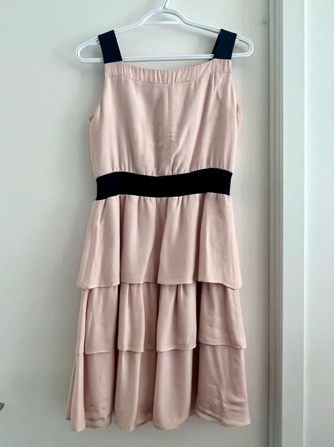 Elegant Layered Dress image indicator(2)