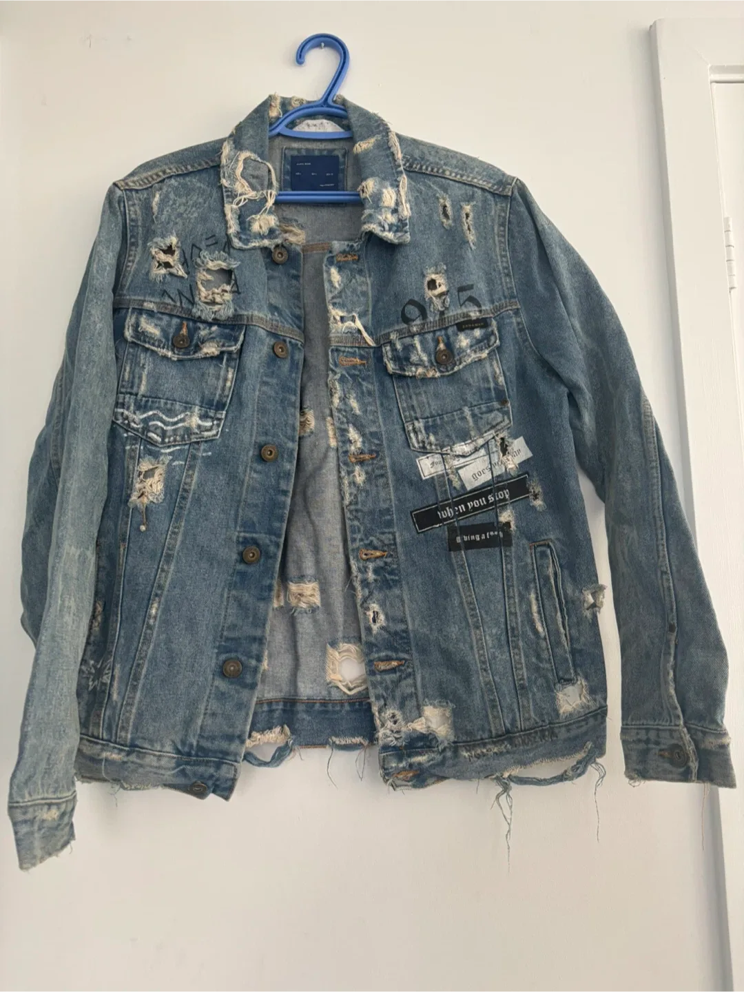 Zara Man Distressed Denim Jacket thumbnail