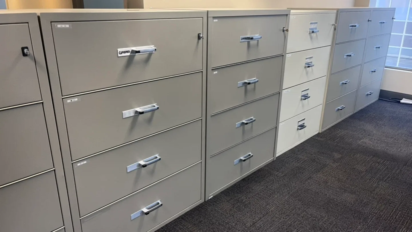 Gardez  Filing Cabinet image indicator(2)