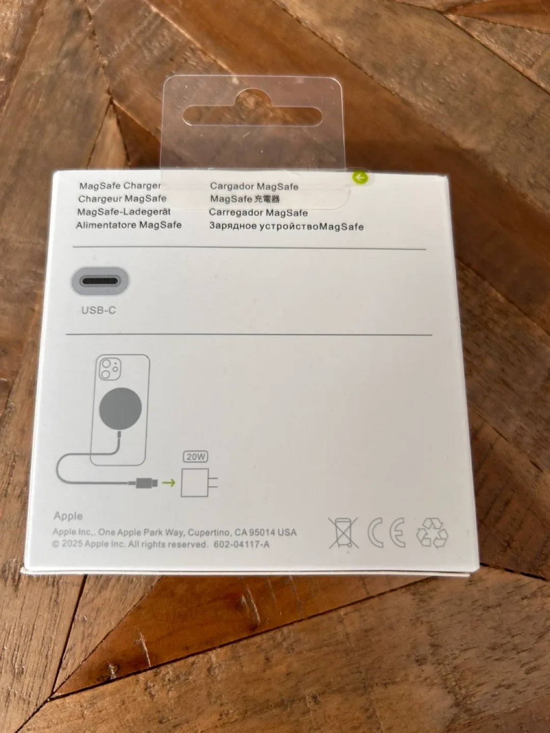 New Apple MagSafe Charger image indicator(3)