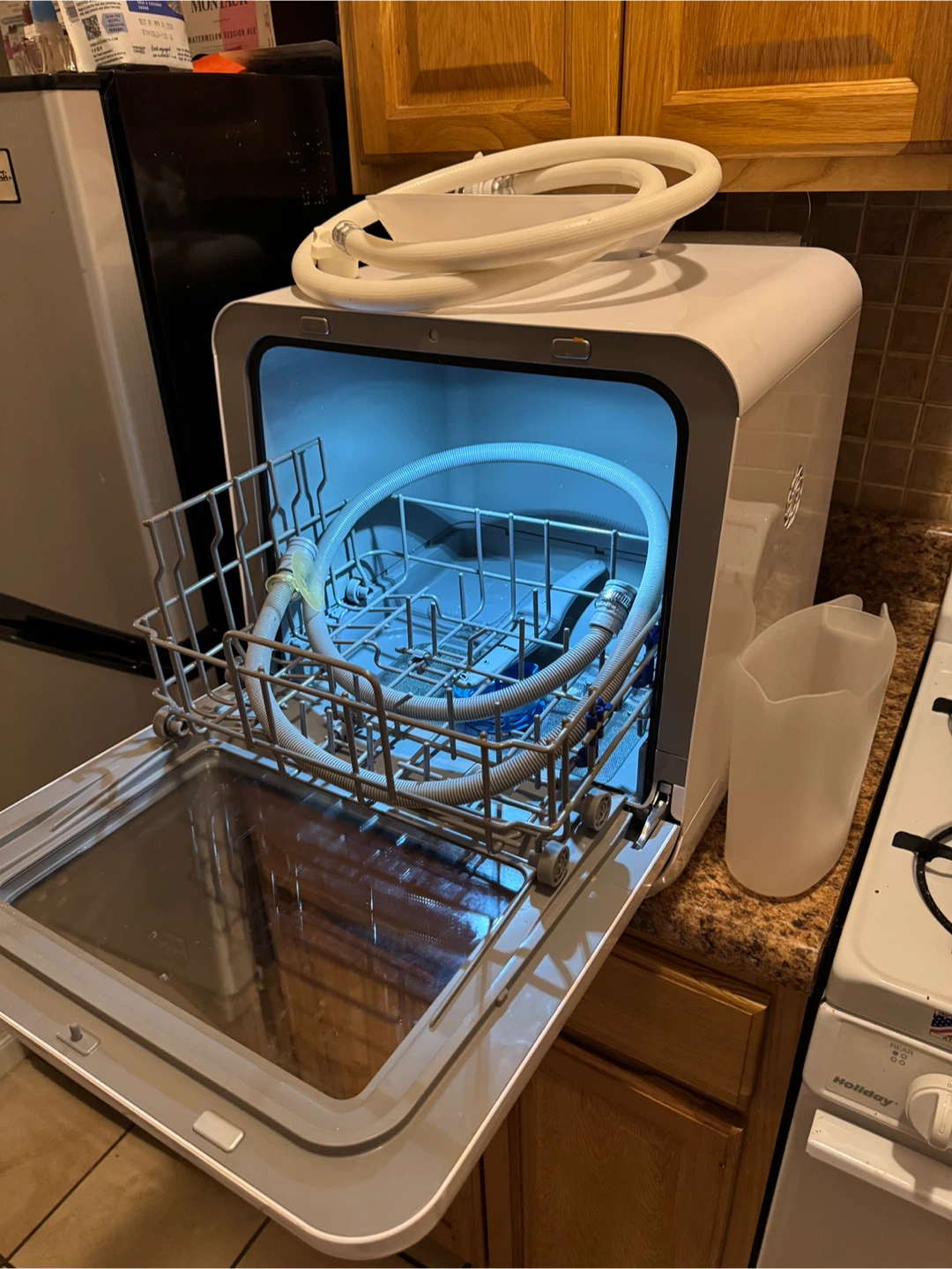 Comfee' Countertop Dishwasher - White