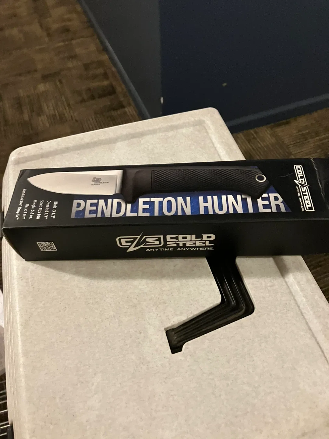 Cold Steel Pendleton Hunter Knife thumbnail