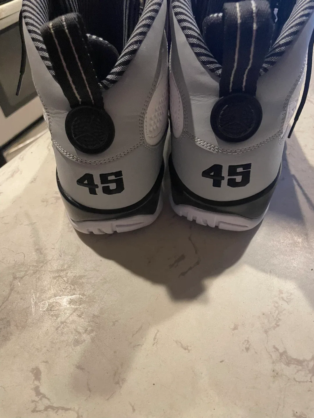 Baron jordan 9’s size9 image indicator(4)
