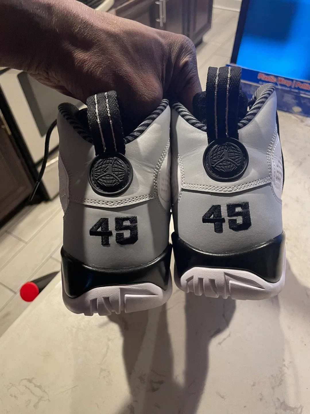 Baron jordan 9’s size9 image indicator(5)