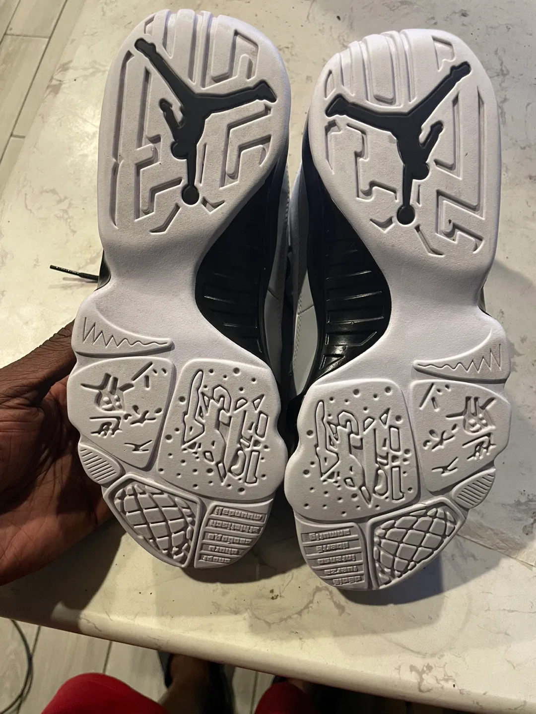 Baron jordan 9’s size9 image indicator(2)