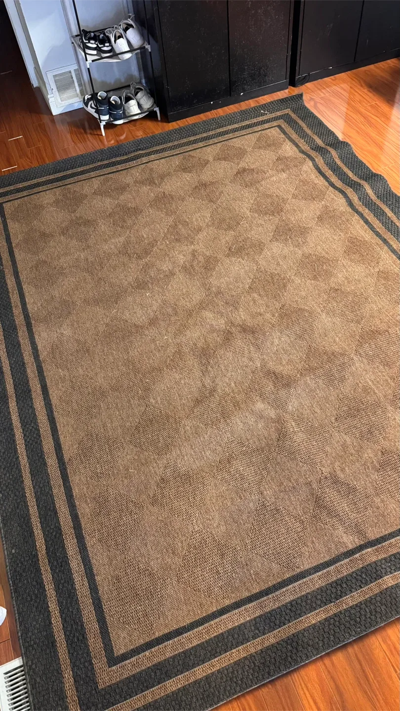 Indoor/Outdoor Rug 7ft 10in x 10ft thumbnail