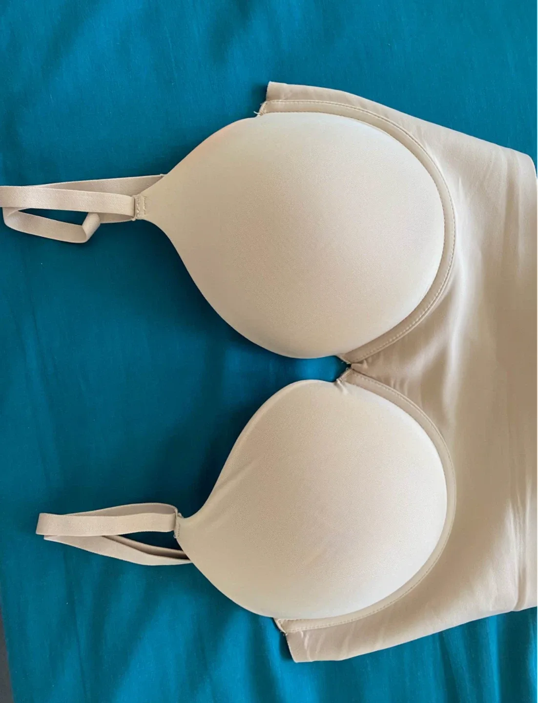 Bra for backless/ low-cut dresses image indicator(2)