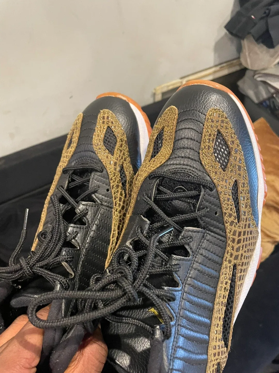 Air Jordan 11 Retro IE Low Black/Mamba image indicator(5)