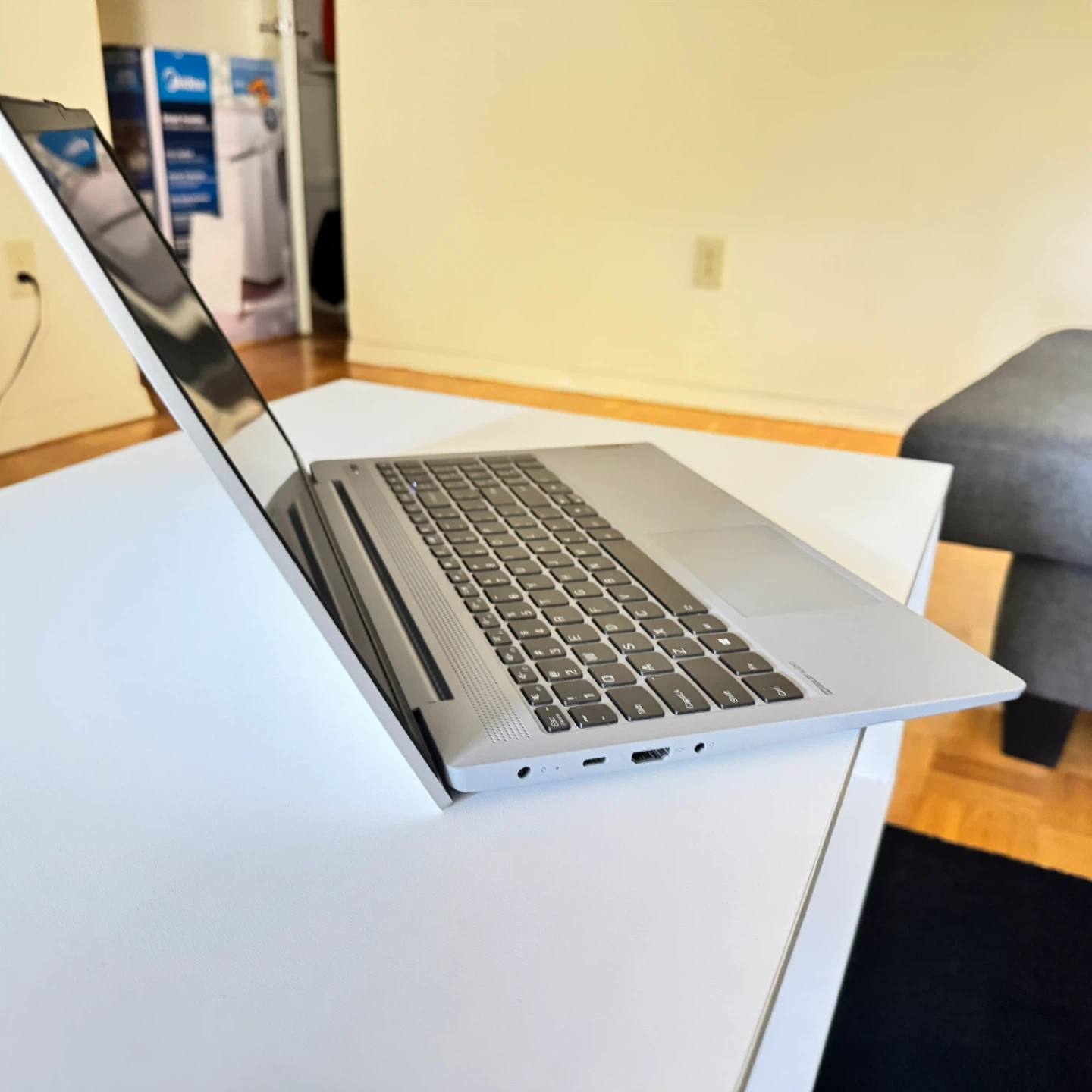 Lenovo IdeaPad Slim 3 Laptop - photo 4