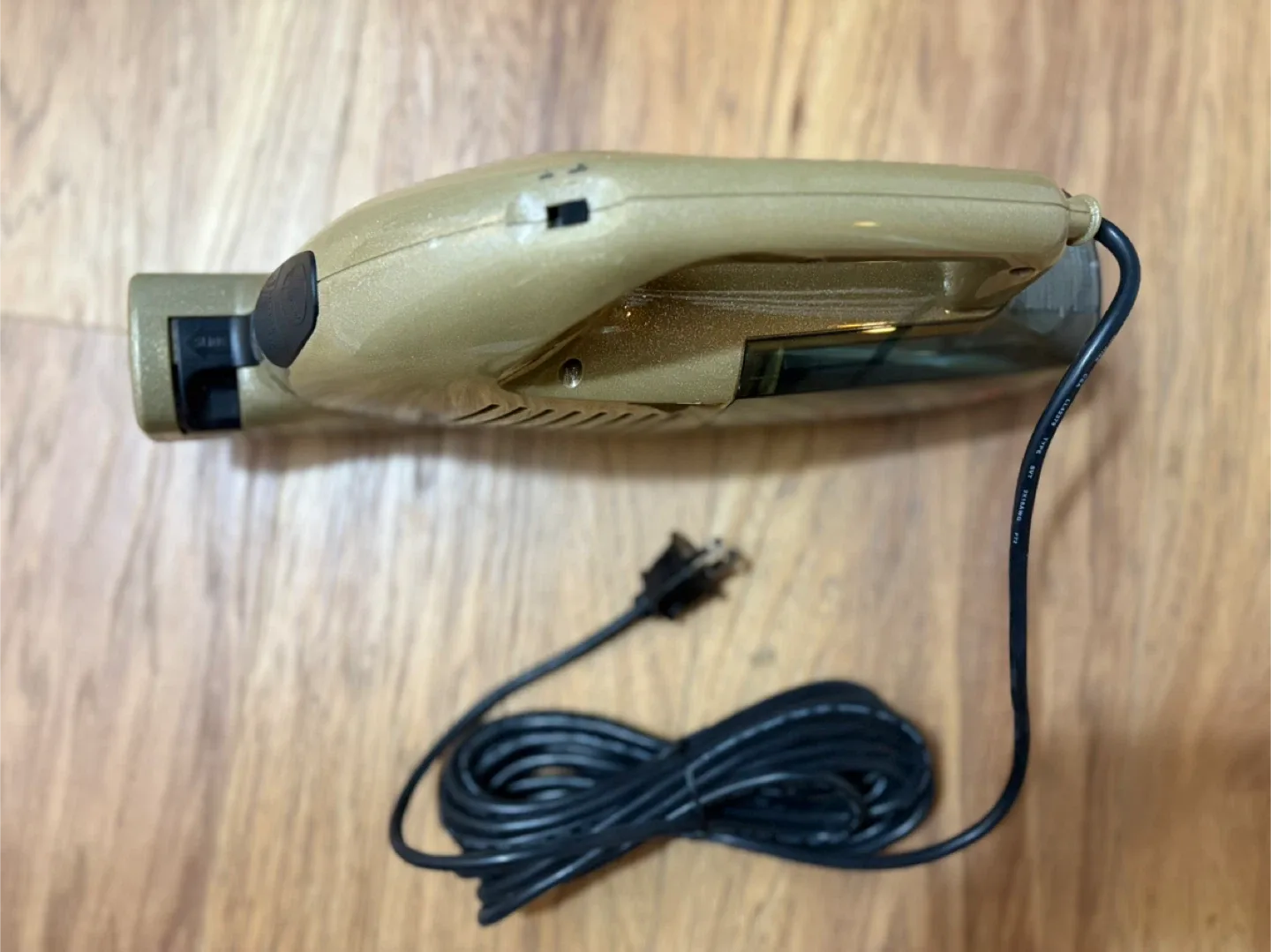 Hoover Sidewinder Hand Vac image indicator(5)