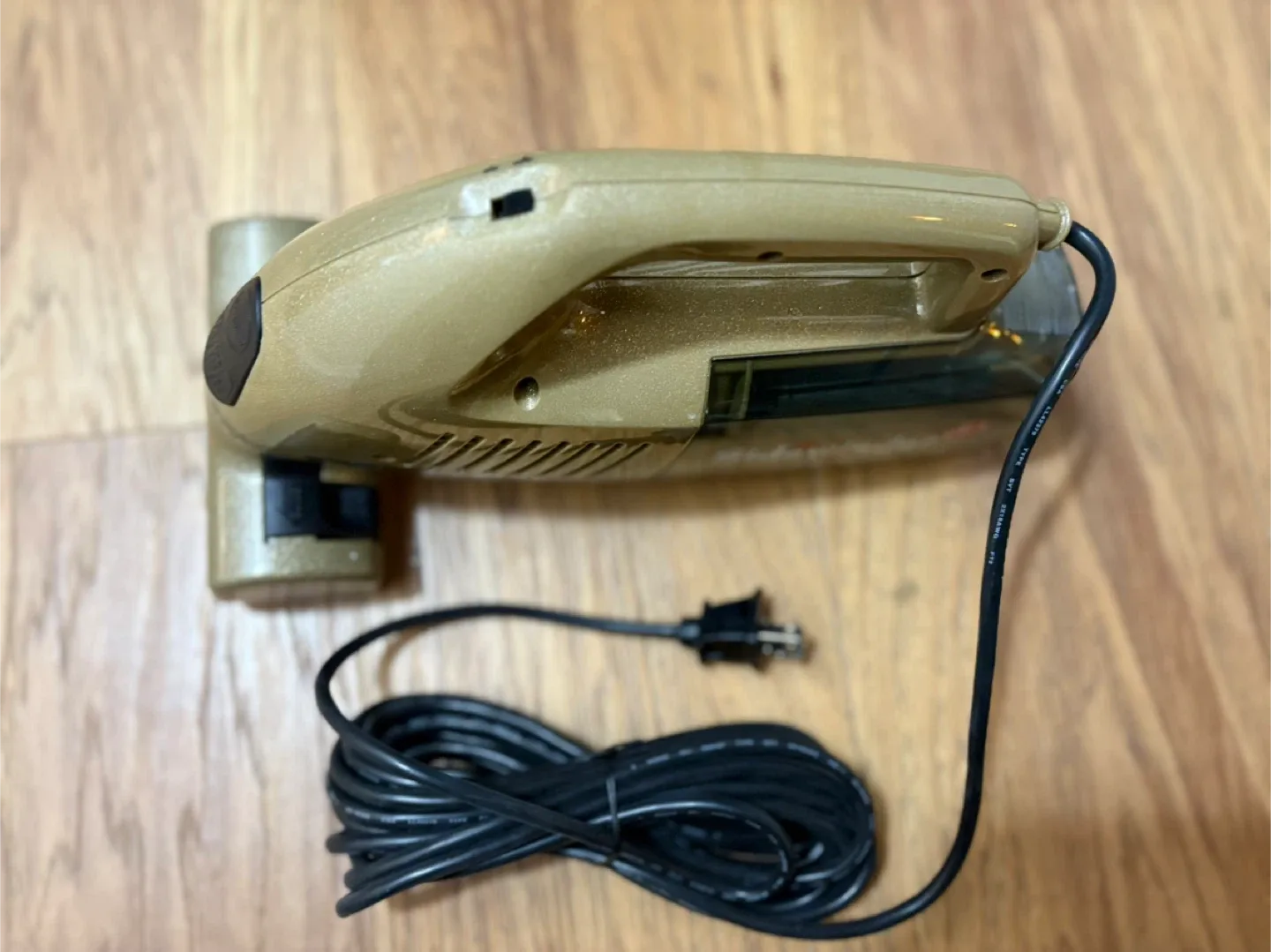 Hoover Sidewinder Hand Vac image indicator(4)