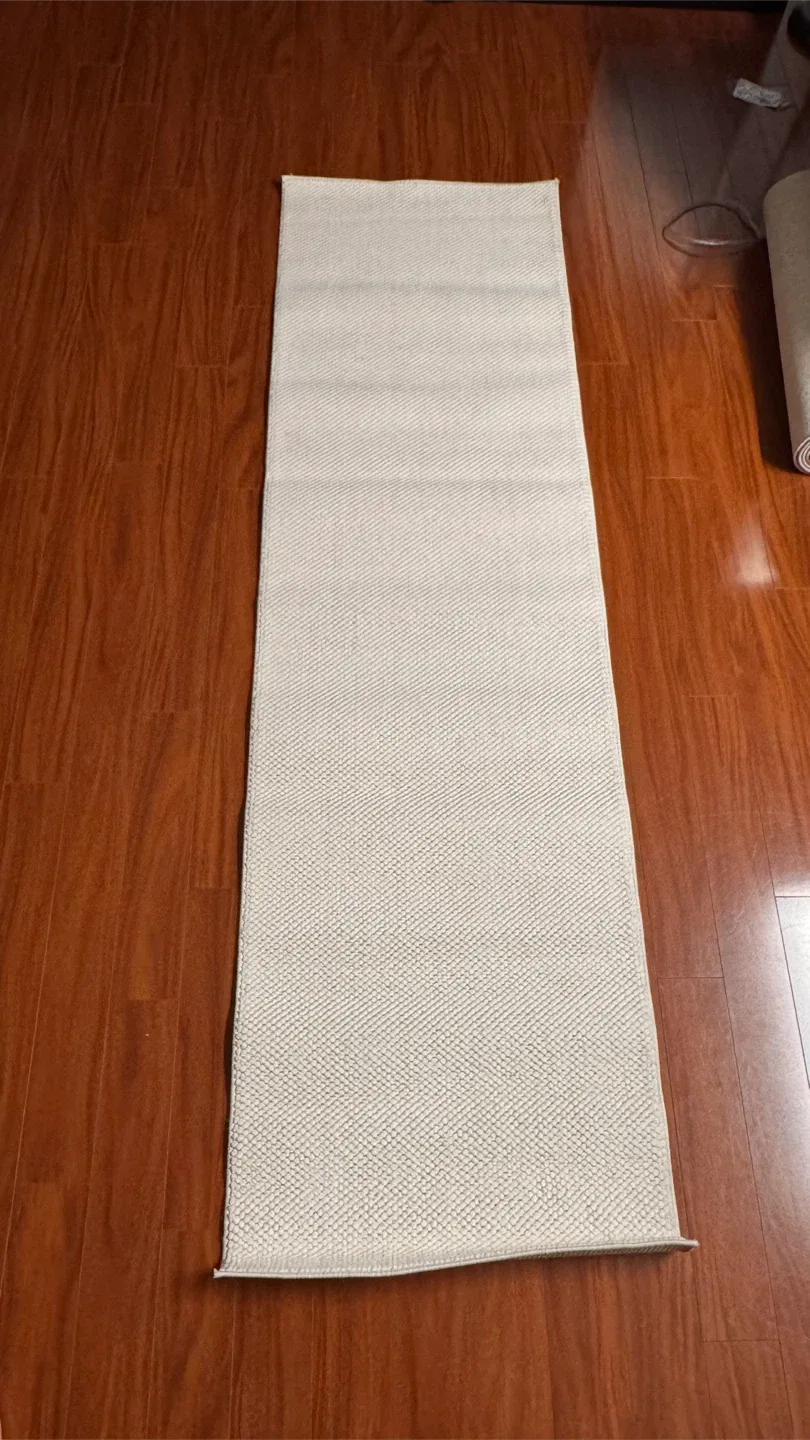 Loom Cream Runner Rug 2' x 7' image indicator(2)