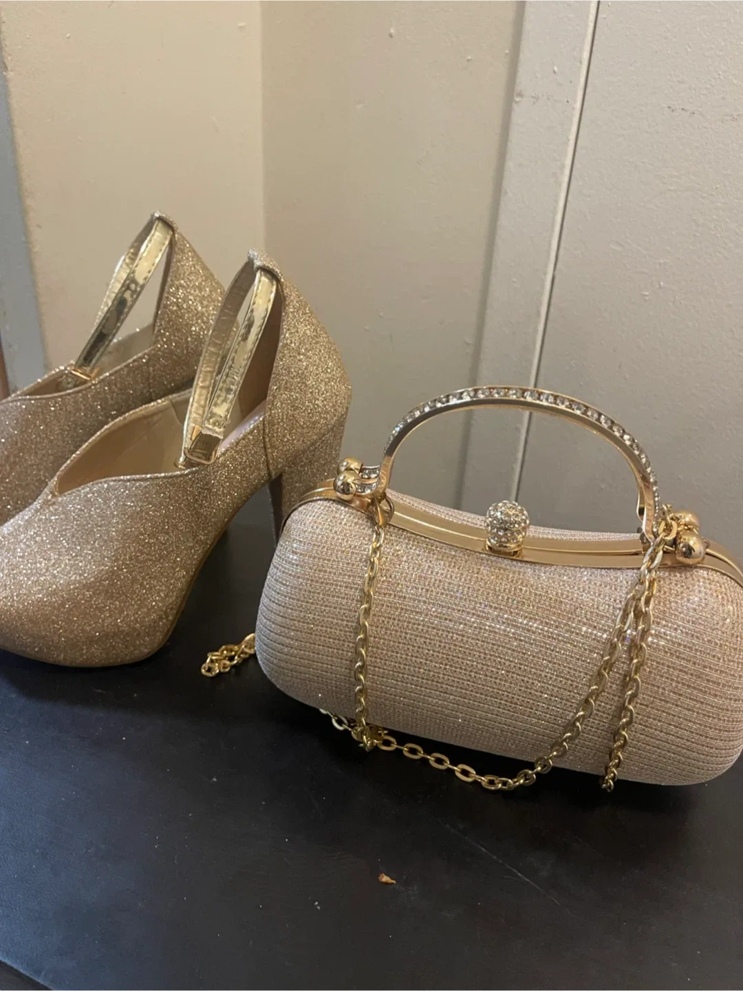 Gold Glitter Heels & Clutch Set image indicator(5)
