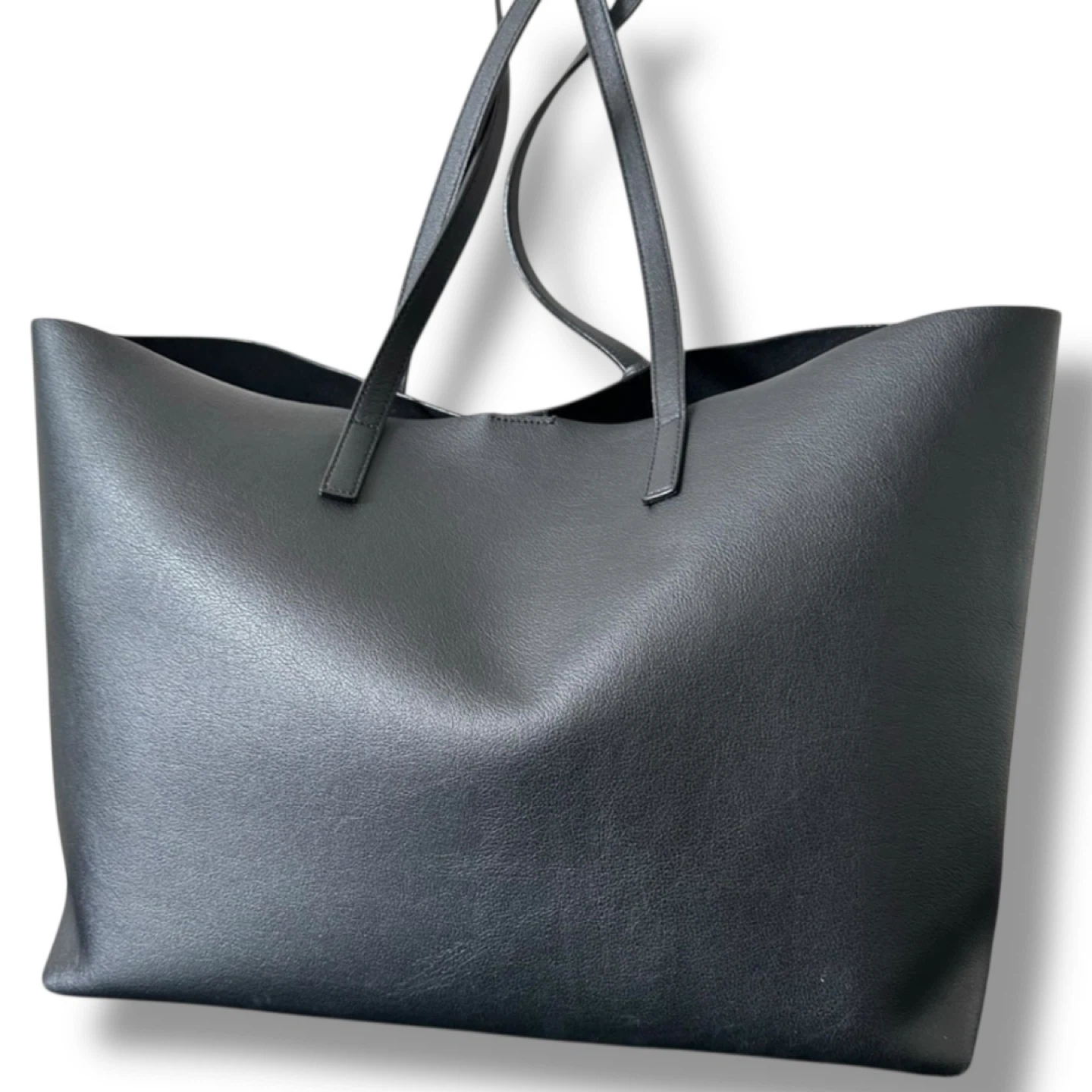 Authentic Saint Laurent Black Leather Tote Bag - photo 3