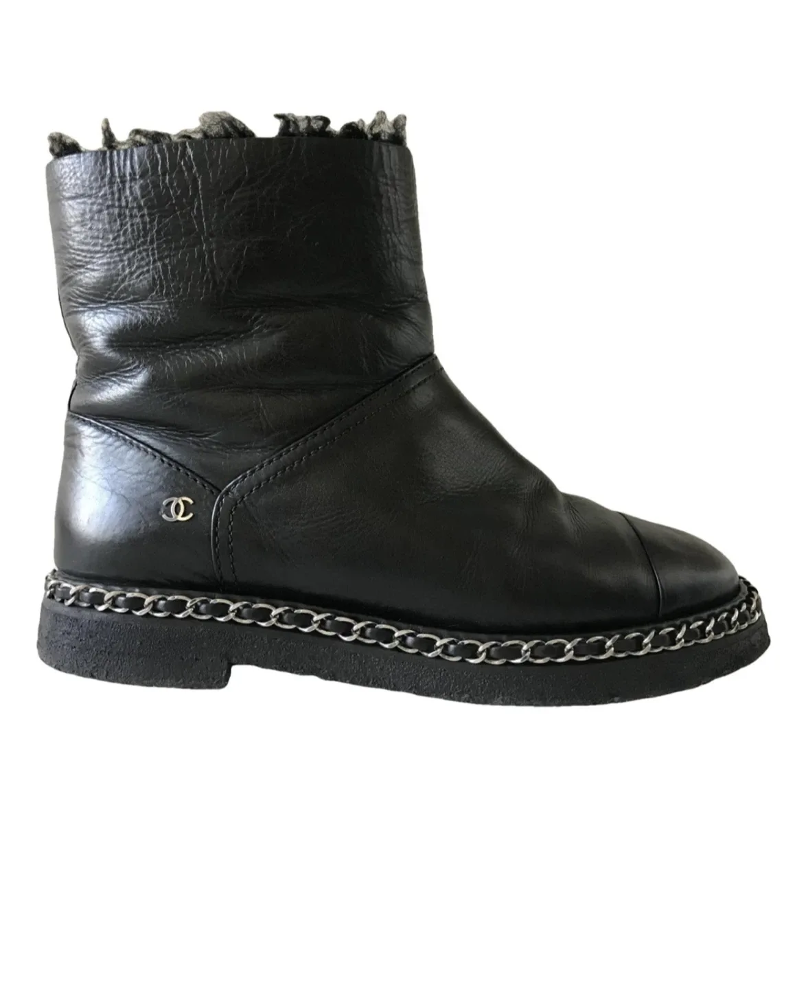 Authentic Chanel Intelocking boots fit size 7- 7.5 image indicator(3)