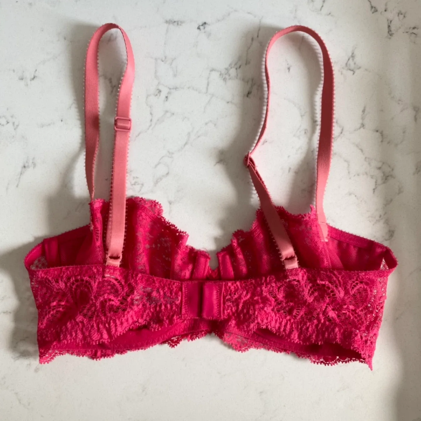 Calvin Klein - Hot Pink Lace Underwire Bra image indicator(2)