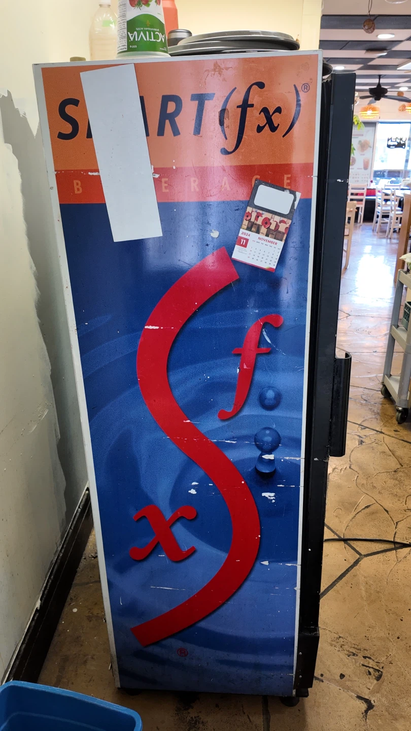 Commercial Fridge *FIRST COME FIRST SERVE* - photo 4