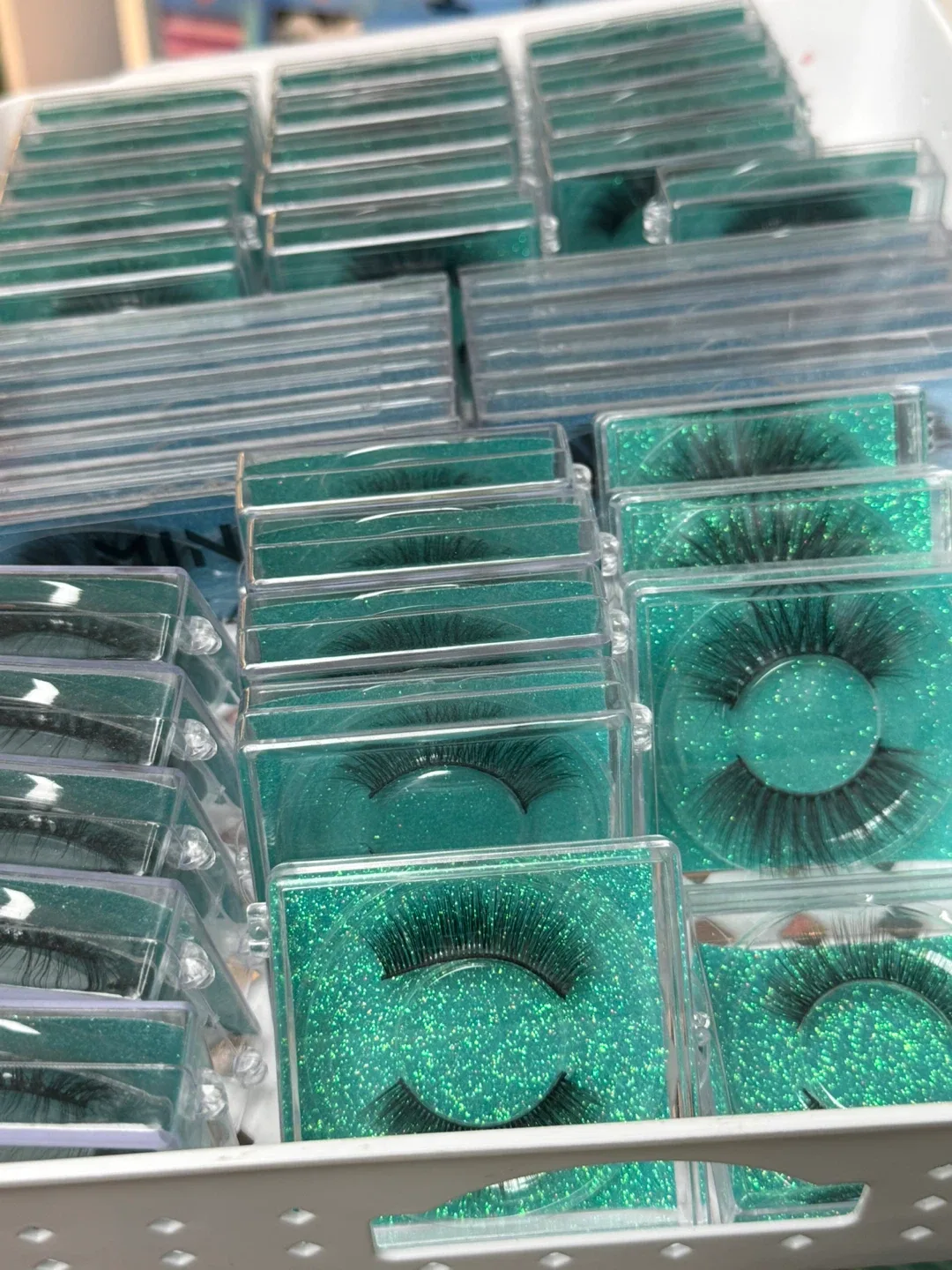 Mink Luxe Lashes image indicator(2)
