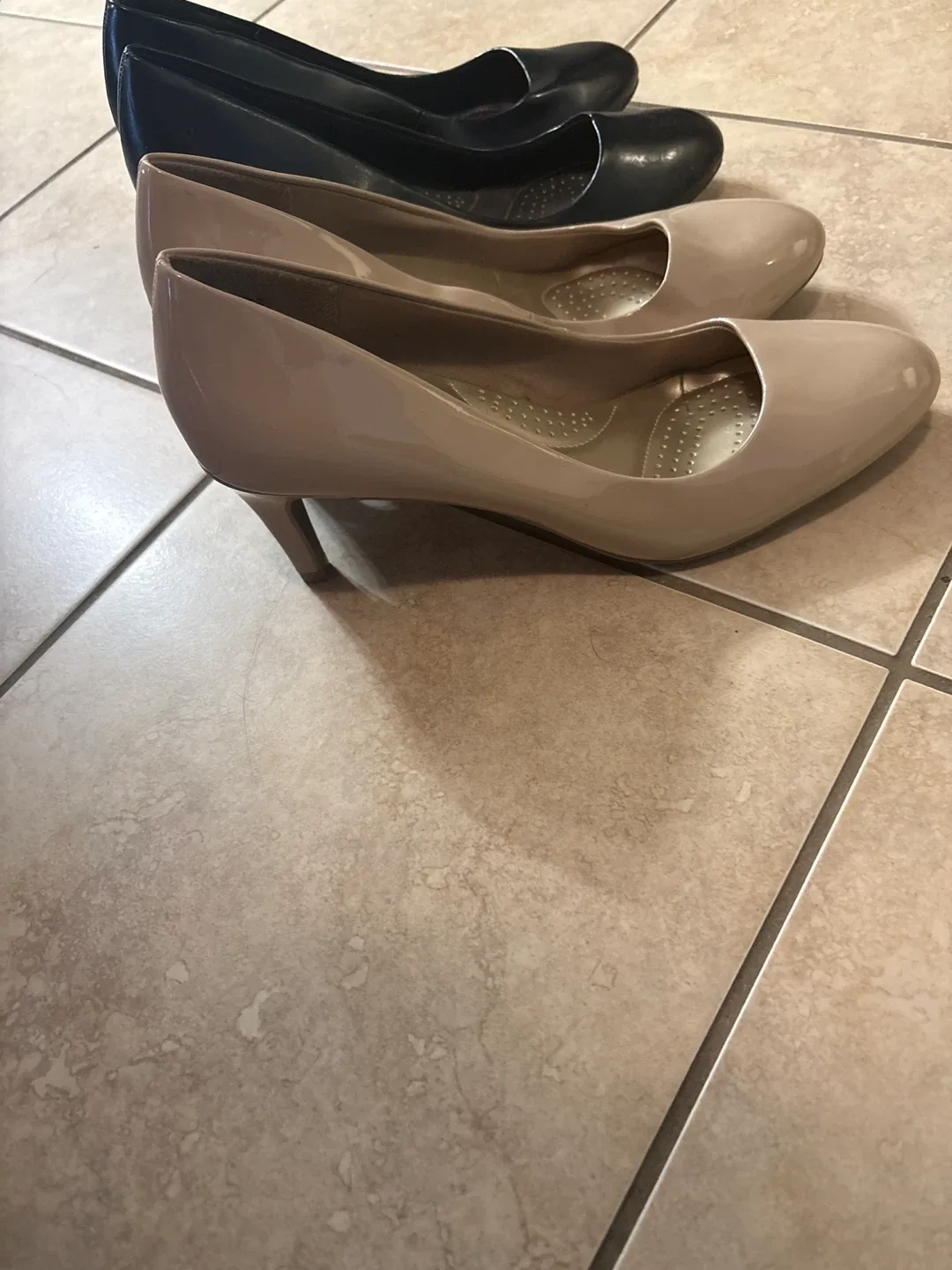 Women's heels size 12 image indicator(2)