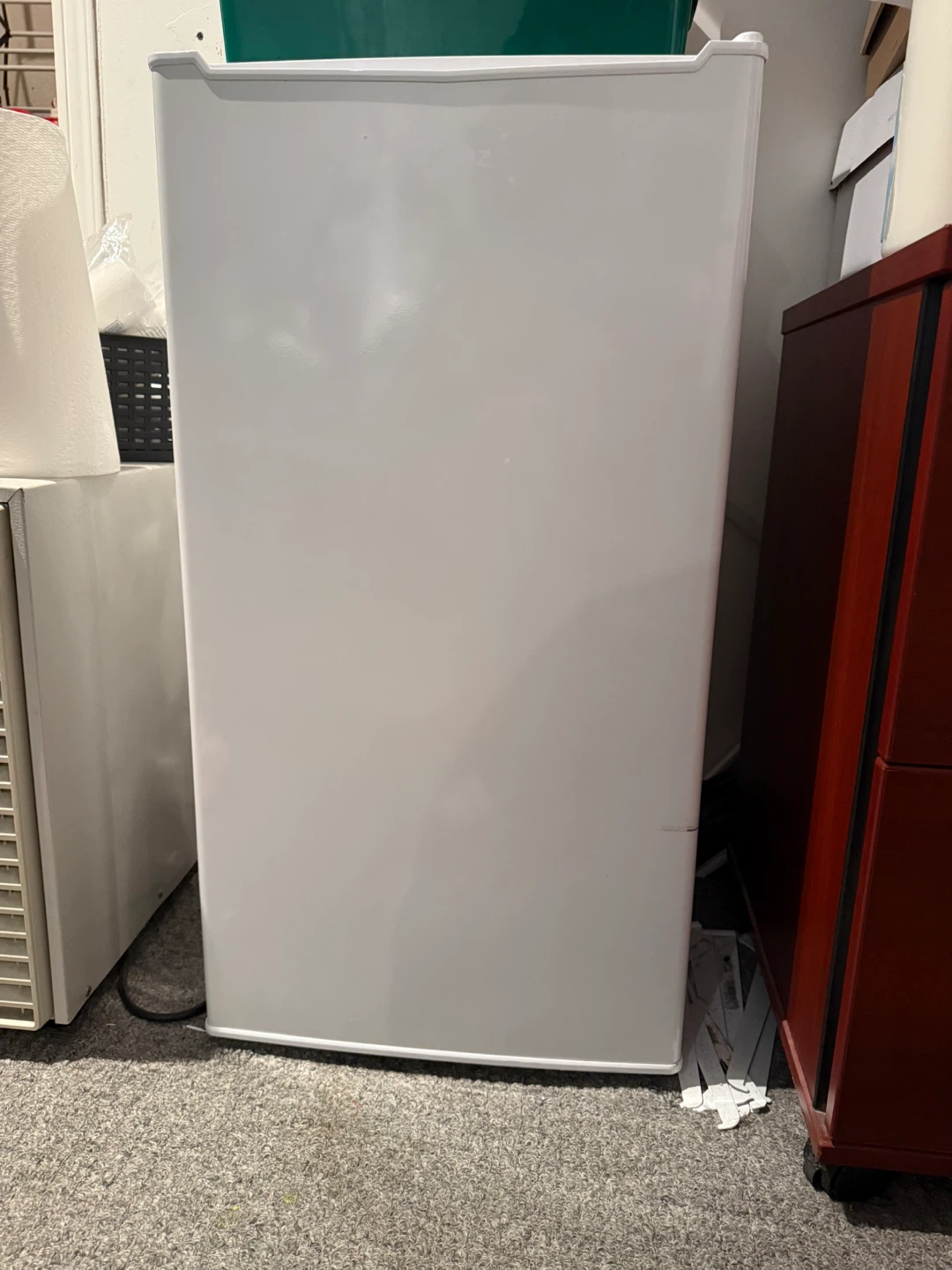 Galanz Mini Fridge - 3.5 cu ft