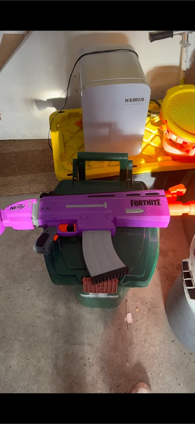 Nerf Guns Lot - Assorted Styles image indicator(2)